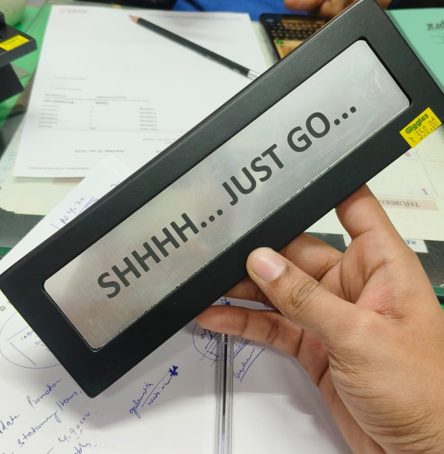 Customized Nameplate Gift Review